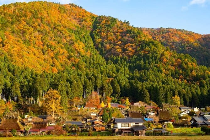 Amanohashidate Ine Funaya Miyama Village No Sato Tour from Osaka - Lunch timing and how to keep energy up for the full 9 to 10 hours