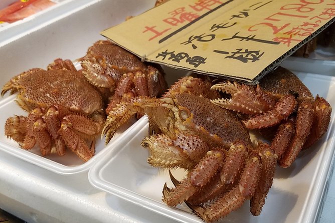 Deep Dive: Osaka Food Markets from Local to Luxurious! - Tenjinbashi-suji: using the longest arcade to learn shopping behavior