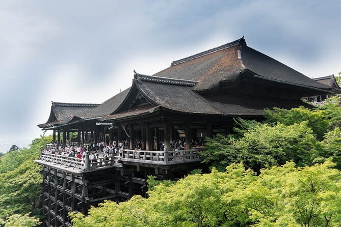 Discover Himeji, Kobe and Nara from Osaka - Himeji Castle UNESCO Stop: What You Get in Two Hours
