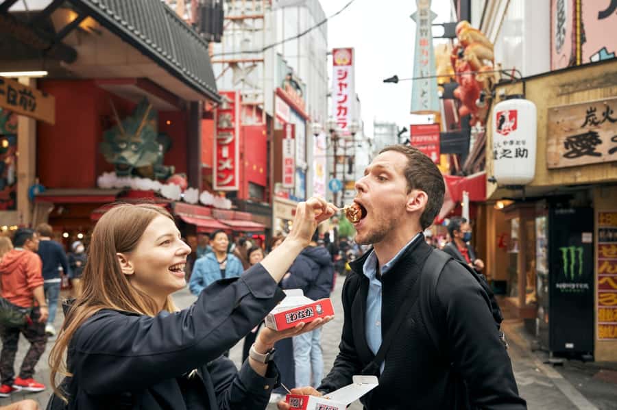 Eat Like a Local in Osaka – Private Custom Street Food Tour - The 3-Hour Flow: From Pickup to Lantern-Lit Lanes