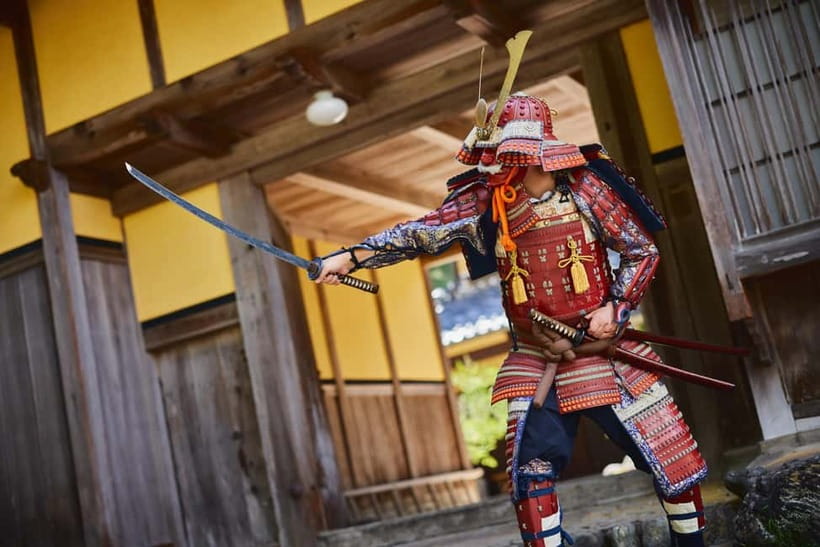 Experience Samurai and traditional Culture to the fullest - Kimono Up, Brush On: Calligraphy Strokes You Practice for Real