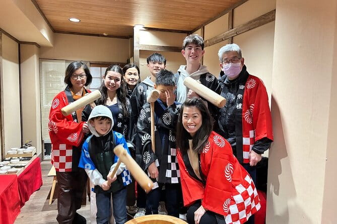 【Family Friendly】Traditional Mochi Pounding Experience - Key Highlights You Will Feel Right Away