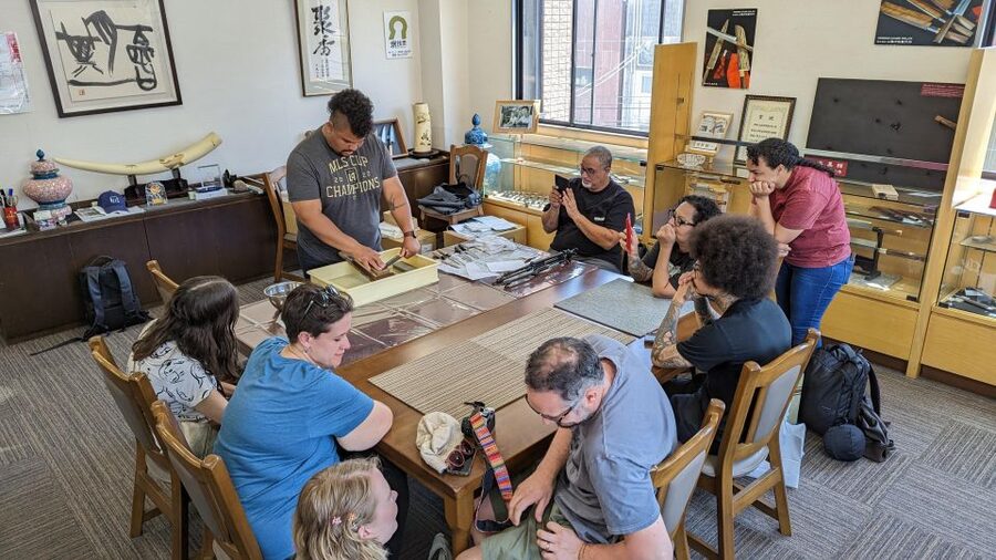 From Osaka: Sakai Knife Maker or Blacksmith Walking Tour - De Sakai Blacksmith on Wednesdays: forge work with Eric Chevallier