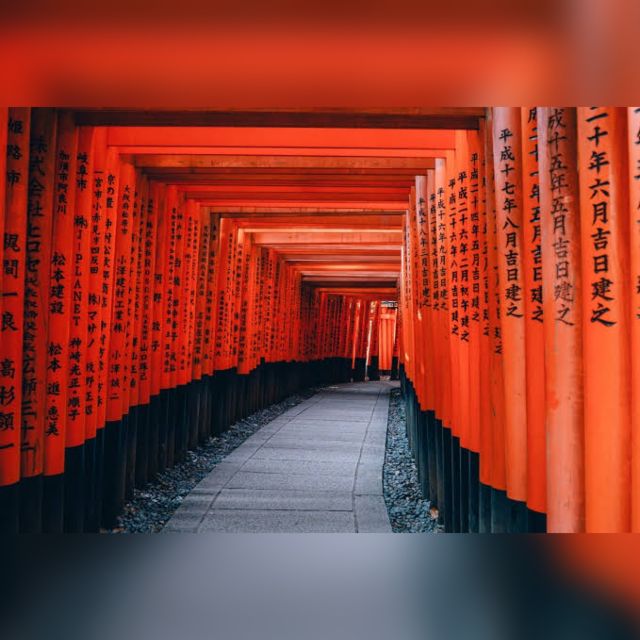 Full day Highlights destination of Kyoto with Hotel Pickup - Fushimi Inari Taisha: the torii gates you can keep walking through