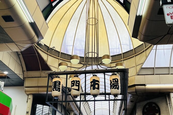 Full Day Walking Tour in Osaka Castle Temples and Ukiyoe - Who this walking tour suits best