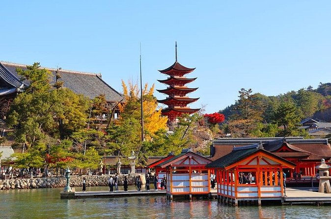Hiroshima and Miyajima Private Day Tour from Kyoto/Osaka - Guide quality makes the day feel easier