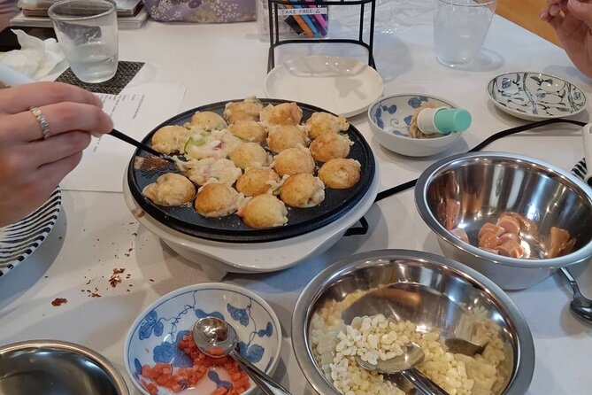 Japanese home cooking class in Osaka Umeda - Meeting Point and Getting There Without Stress