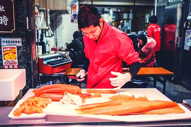 Kuromon Market Tour: All inclusive 6~8 Dishes & 3~4 samplings - Key things I would pay attention to