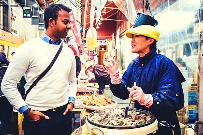 Kuromon Market Tour: All inclusive 6~8 Dishes & 3~4 samplings - Kuromon Market, from Nippombashi, in a 2-hour small-group walk