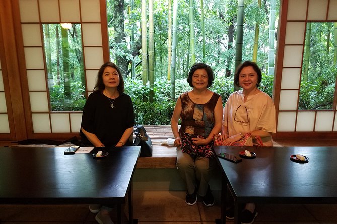 Kyoto Highlights: Arashiyama & Fushimi Inari by Private Car - Guides and language: what to expect from the driver-guide