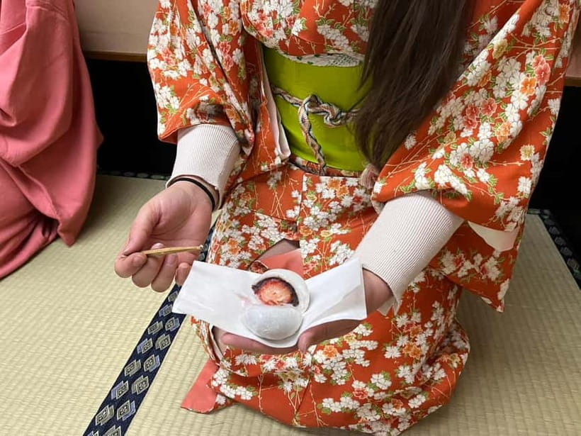 Learn Zen in a class of making Matcha tea near Osaka Castle - Matcha prep and serving, where the rules suddenly make sense
