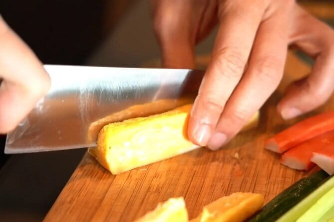 Make Ramen and Gyoza with Homemade Secret Recipe - From Matsuyamachi Station to a working kitchen