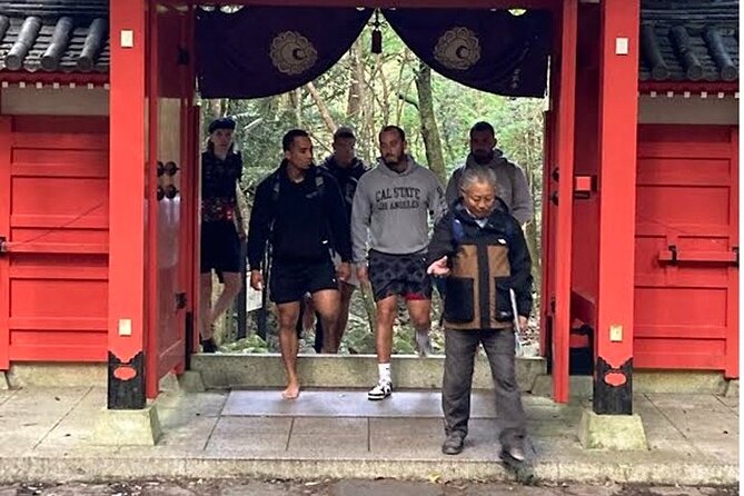 Mt. Inunaki Trekking and Goma Prayer Experience in Osaka - The hike into Inunakisan: sacred mountain walking through Yamabushi training forest