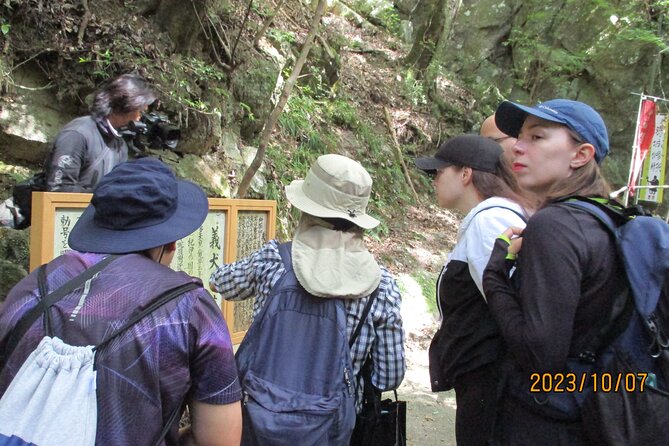 Mt. Inunaki Trekking and Hot Springs in Izumisano, Osaka - Private tour setup: what it means for your day