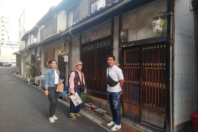 Nostalgic Osaka walk, totally different from Dotonbori - Stop 2: Karahori Shopping Street, machiya, and local rhythm