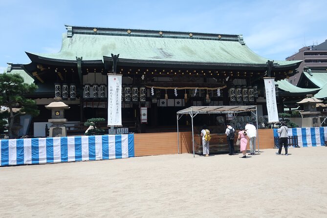 Osaka Castle and a visit to the longest shopping street in Japan - Who this tour fits best