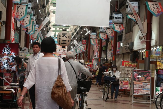 Osaka Castle and a visit to the longest shopping street in Japan - The castle top views: what you’re really paying for