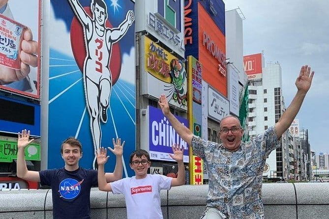 Osaka Customized Private Tour: See Top Attractions in 1 Day - Stop 5: Kuromon Market, 180-store snack planning