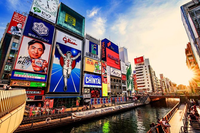 Osaka Dotonbori Daytime Food Tour - The group size and guide style that makes or breaks it