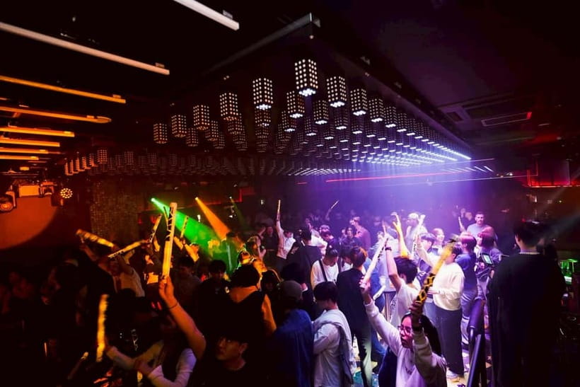 Osaka Dotonbori:GIRAFFE Nightclub Ticket with Drink/VIP Plan - Should You Book the GIRAFFE Dotonbori Nightclub Ticket?