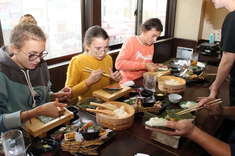 Osaka Dotonbori: Hand Roll Sushi Experience - Key things I’d mark on your Osaka plan