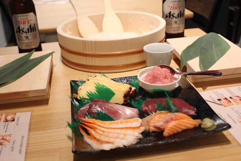 Osaka Dotonbori: Sushi Making Experience - Sake tasting that fits the lesson