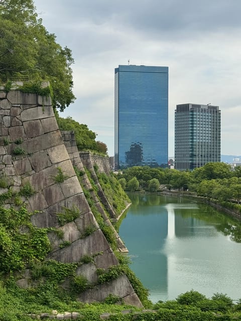Osaka: Early Morning Osaka Castle Guided Tour, Avoid Crowds - Toyotomi Hideyoshi context, explained for real humans