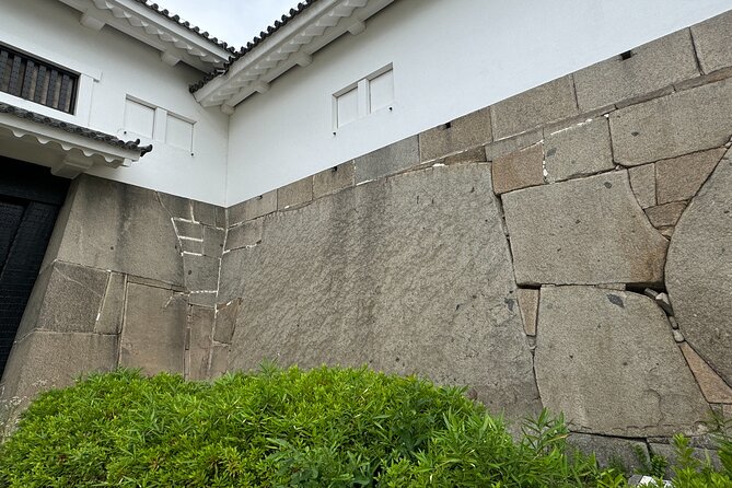 Osaka Early Morning Osaka Castle Tour Avoid Crowds - Osaka Castle precinct walk: what the guide helps you notice