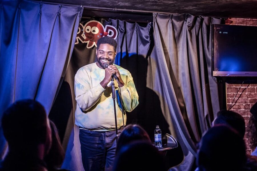 Osaka: English Stand Up Comedy Show at Osaka Comedy Club - The 2-hour show: how the comedy is paced