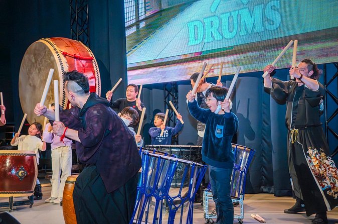 OSAKA:Feel the Power! Learn Taiko Drum from Professionals - The 50-Minute Flow: From Forgetful Hero to Stage Performer