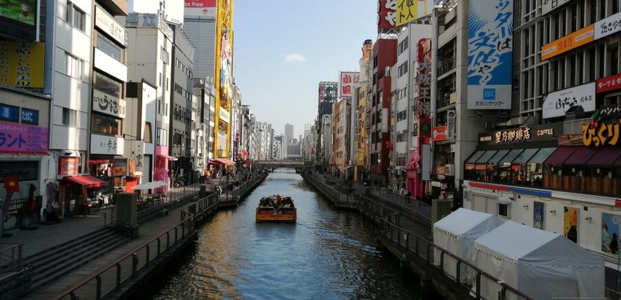Osaka: Five Must-See Highlights Walking Tour & Ramen Lunch - Dotonbori and the Finish at Hozenji Temple