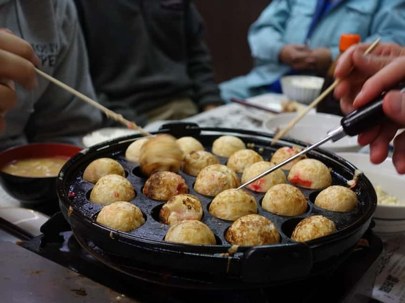 Osaka: Food Tour Kuromon Market & Dotonbori with Guide - Hozenji Area and Kushikatsu Yokozuna: Okonomiyaki Plus Deep-Fried Skewers