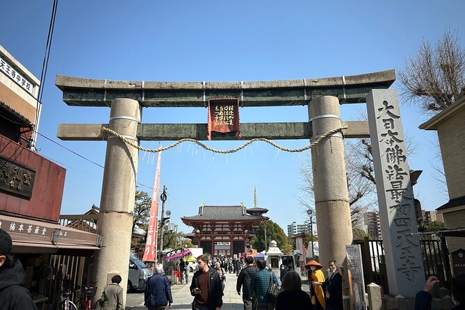 Osaka Highlights Walking Tour: Castle, Dotonbori & Hidden Gems - Tsutenkaku and Shinsekai: Retro Osaka to End the Tour