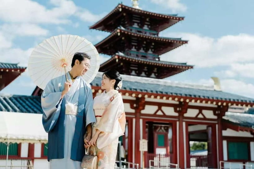 Osaka: Kimono or Yukata Rental &Photos Service Options - Dressing time: accessories, fit tweaks, and optional hair with freedom