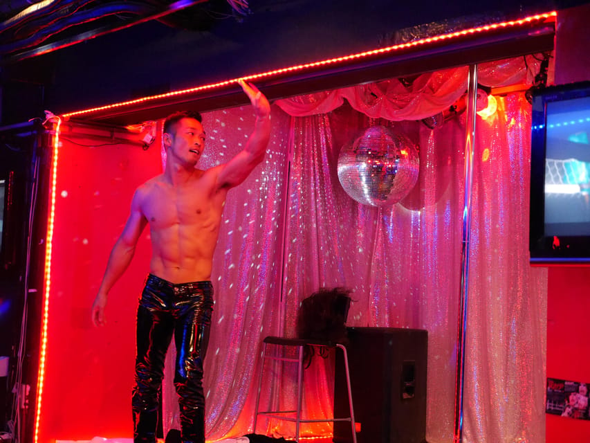Osaka: LGBTQ+ Tour with Dinner and Drinks - Who this tour is best for (and who might skip it)