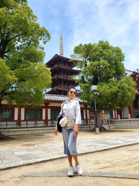 Osaka Like a Local: 6 Hours of Walking, Eating & Exploring! - Shitennoji: prayer time near a free temple entrance