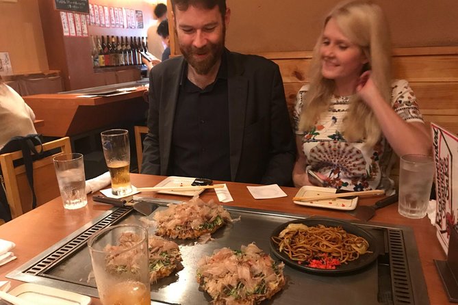 Osaka Local Foodie Walking Tour in Dotonbori and Shinsekai - The guides: what makes the best tours feel like a local evening