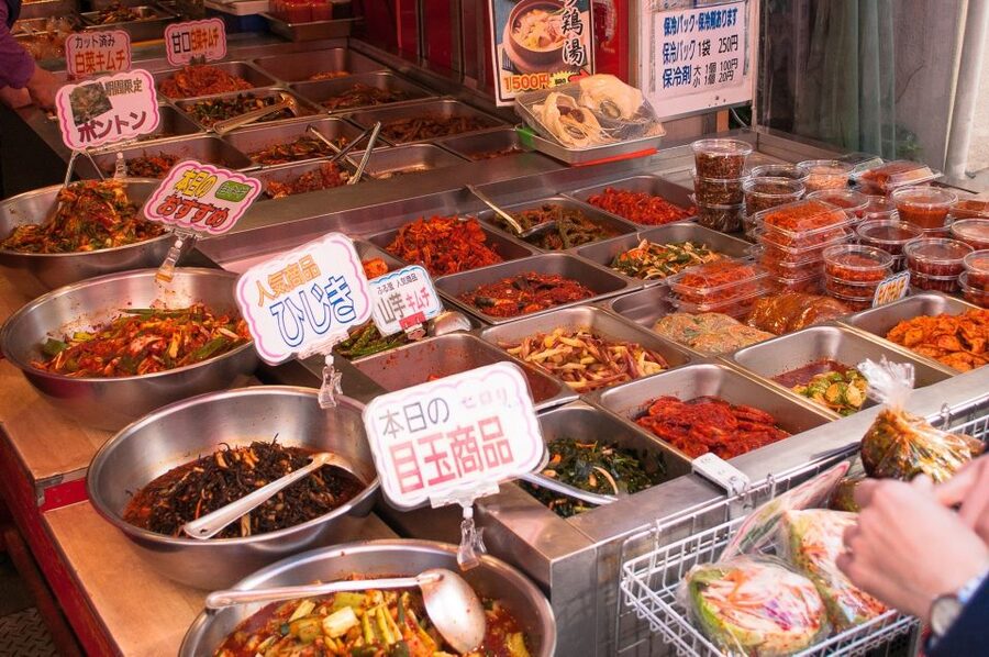 Osaka: Main Sights and Hidden Spots Guided Walking Tour - Key things that make this tour worth your time
