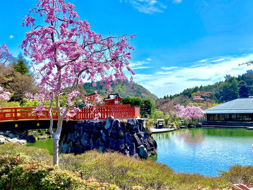 Osaka: Minoh, Katsuoji Temple, & Minoh Falls Full-day Tour - Akatsuki Plaza start in JR Osaka Station (so you don’t waste time)