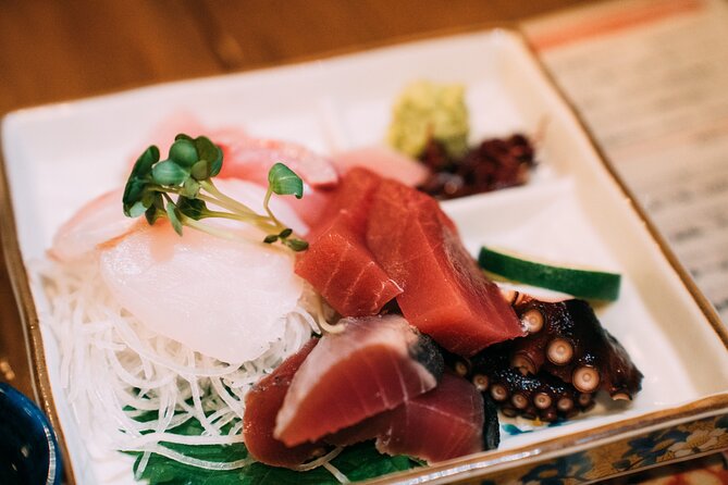 Osaka: Namba Local Food Walking Tour (Taste 15 Dishes) - Group size, comfort, and the logistics that actually matter