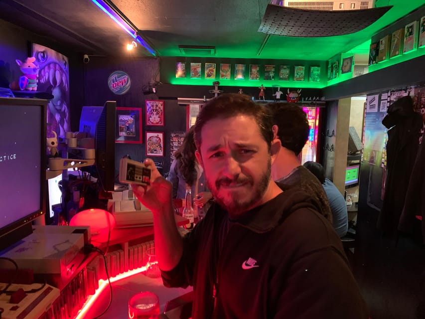 Osaka: Namba Pub Bar Crawl with a Local Guide - Price and Logistics: what $30 really buys you