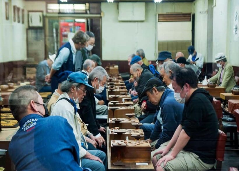 Osaka Night Photography Workshop - Meeting Irven Lewis and getting coached in the way you need