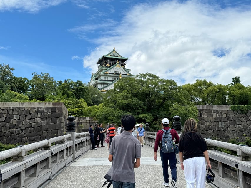 Osaka: Osaka Castle & Historical Museum Guided Tour - Hokoku Shrine and Otemon Gate, Quick Stops With Meaning
