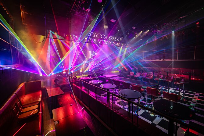Osaka: PICCADILLY PREMIUM DINNER SHOW&NIGHTCLUB with Tasting - Location and getting there without stress