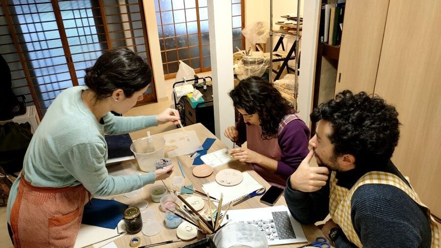 Osaka: Private Ceramic Painting Workshop - Tea, Extra Time, and a Small Upstairs Gallery