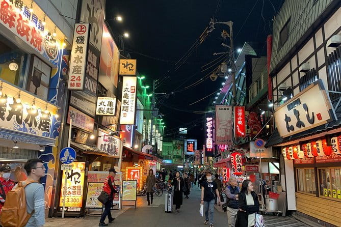 Osaka: Private Food Tour & Bar Hopping in Namba - Kushikatsu Shirotaya Main Store: Fried Skewers Done Right