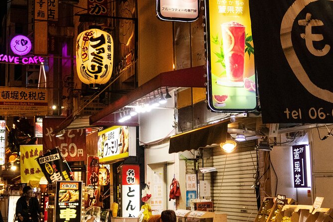 Osaka Private Hightlights Tour Customizable & English Driver - Kuromon Market: The Best Place To Build Your Own Lunch