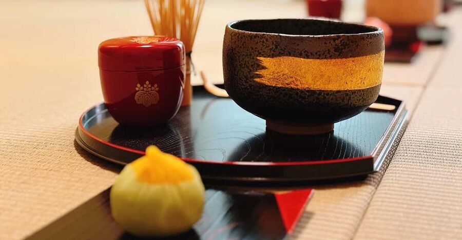 Osaka: Private Tea Ceremony Experience - The 1 hour private lesson, from bowl choice to making matcha