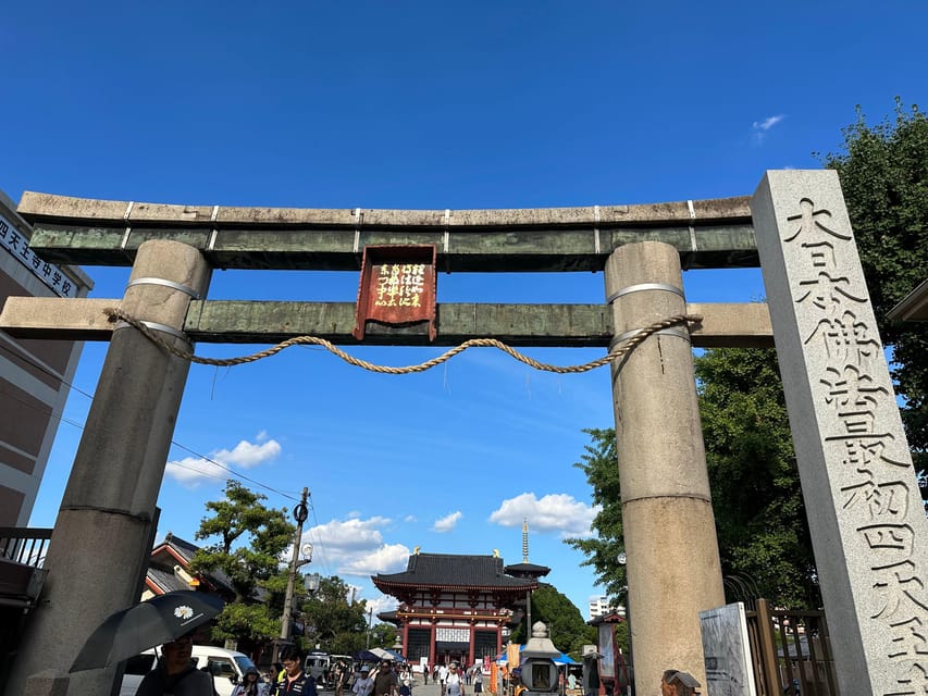 Osaka: Private Tour of Shitennoji, Osaka's Oldest Temple - Guide Quality Matters: Why English and Japanese Help So Much