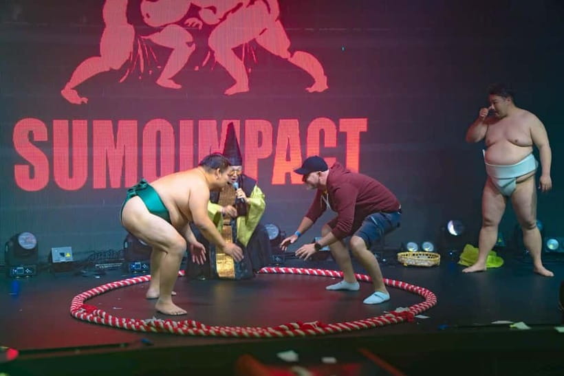 Osaka:SUMO BEATS SHOWCASE: Taiko Drum and Wagyu burger! - The hands-on sumo challenge and the end interaction